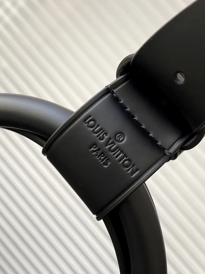 LV Travel Bags 4233A-1305