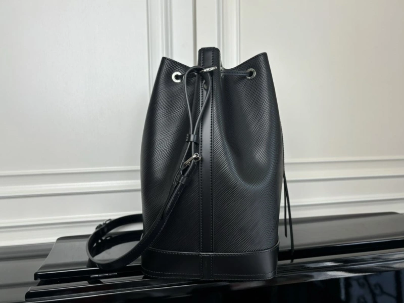 LV Bucket Bags 4233A-1481