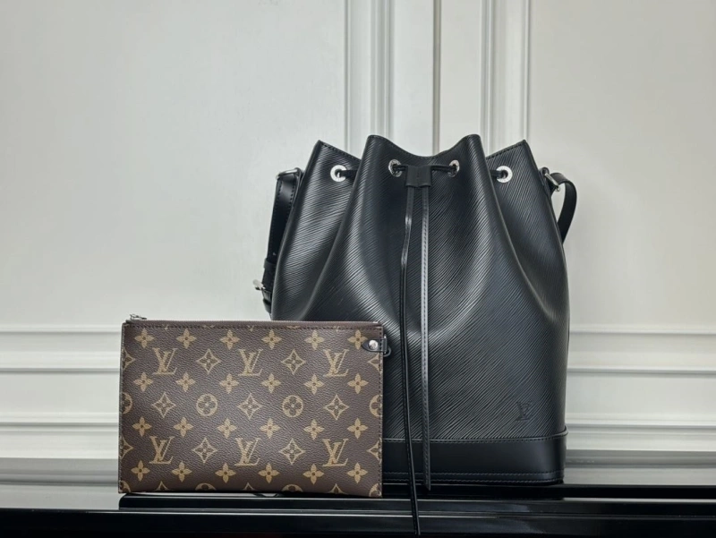 LV Bucket Bags 4233A-1481