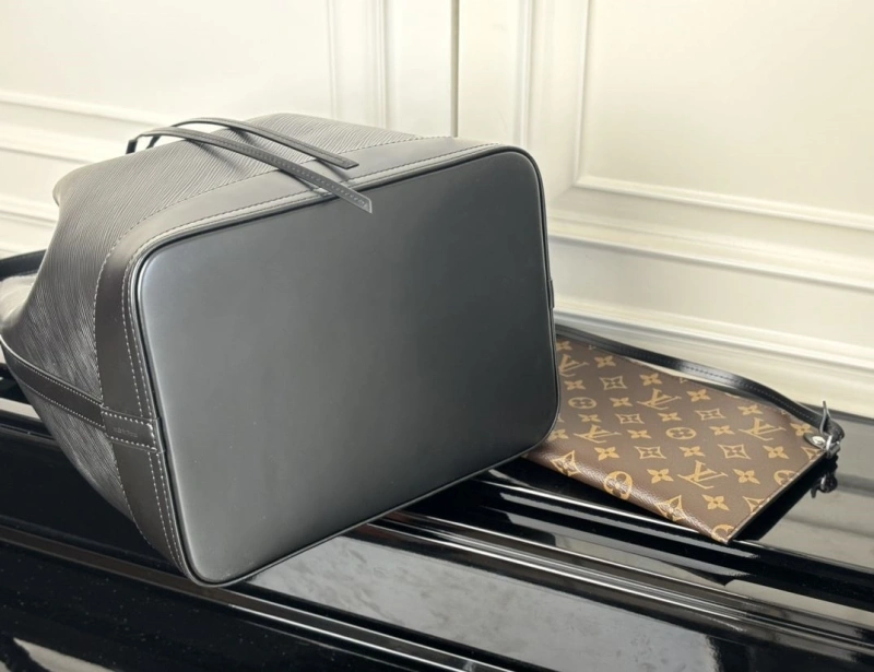 LV Bucket Bags 4233A-1481