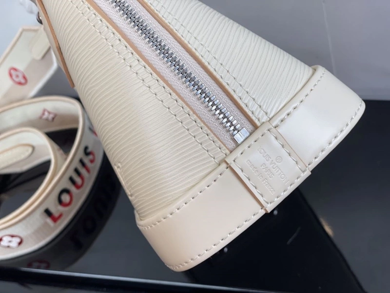 LV Top Handle Bags 4233A-1485