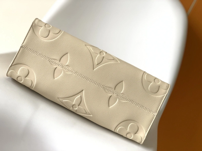 LV Shopping Bags 4233A-1551