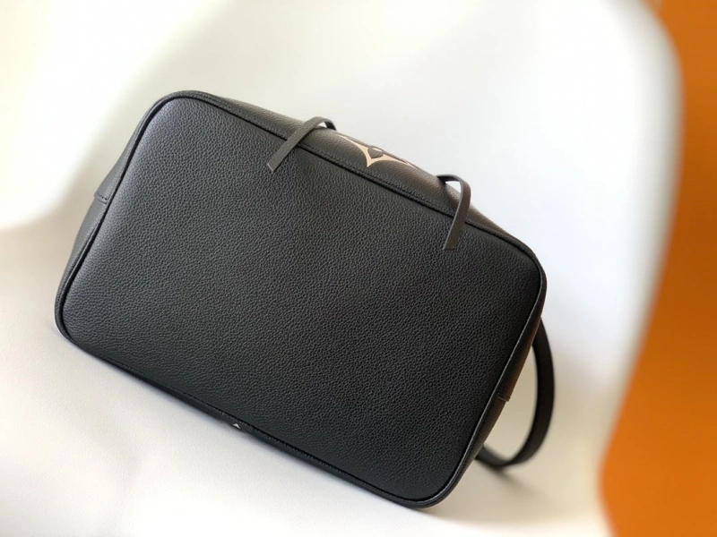 LV Bucket Bags 4233A-1553