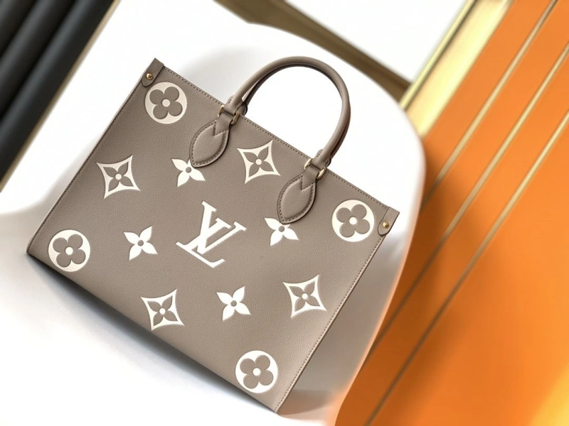 LV Shopping Bags 4233A-1555