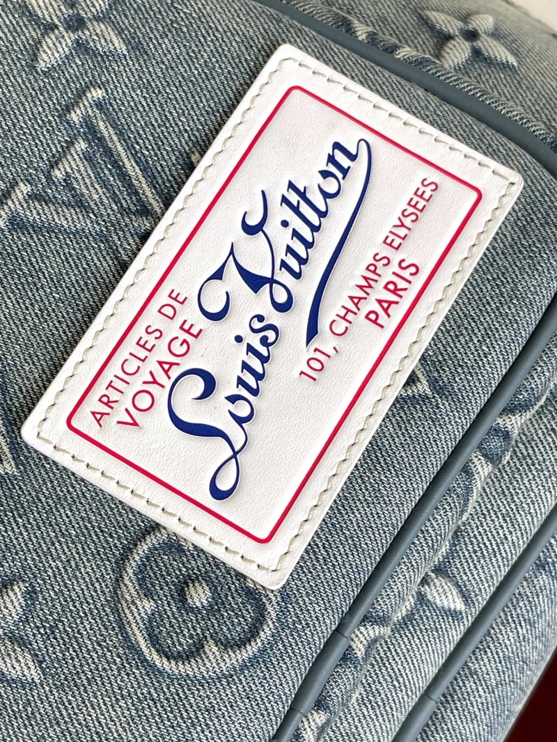 LV Backpacks 4233A-1725