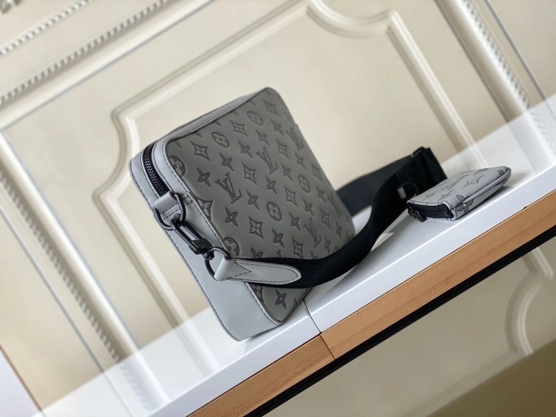 LV Satchel bags 4233A-1727