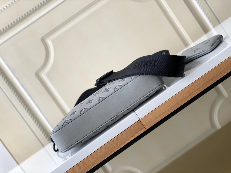 LV Satchel bags 4233A-1727