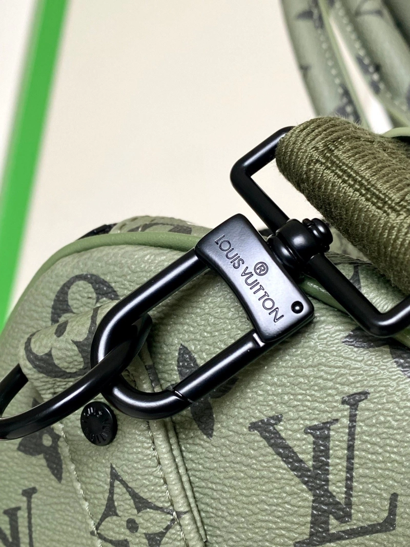 LV Travel Bags 4233A-1744