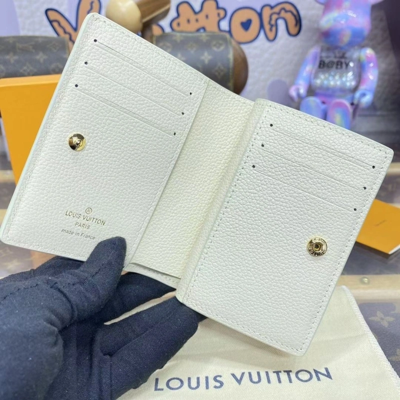 LV Wallets 4233A-1973