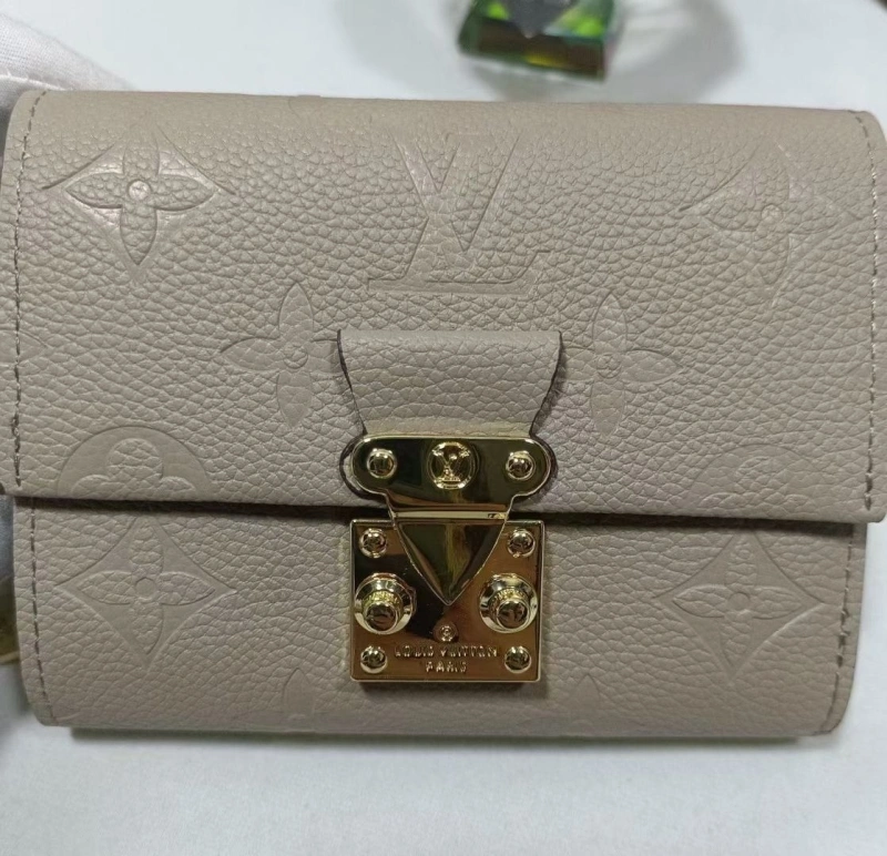 LV Wallets 4233A-2035