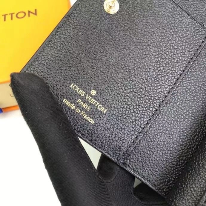 LV Wallets 4233A-2041