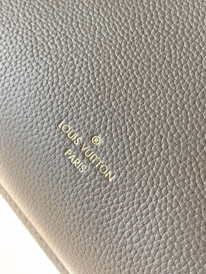 LV Box Bags 4233A-2108