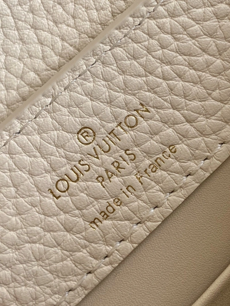 LV Capucines Bags 4233A-2183