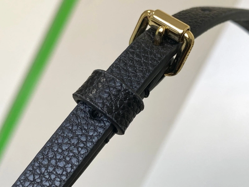 LV Bucket Bags 4233D-0006