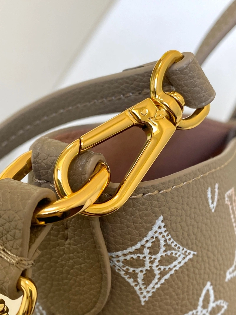 LV Shopping Bags 4233D-0011