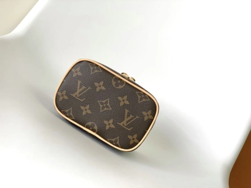 LV Cosmetic Bags 4233F-0104