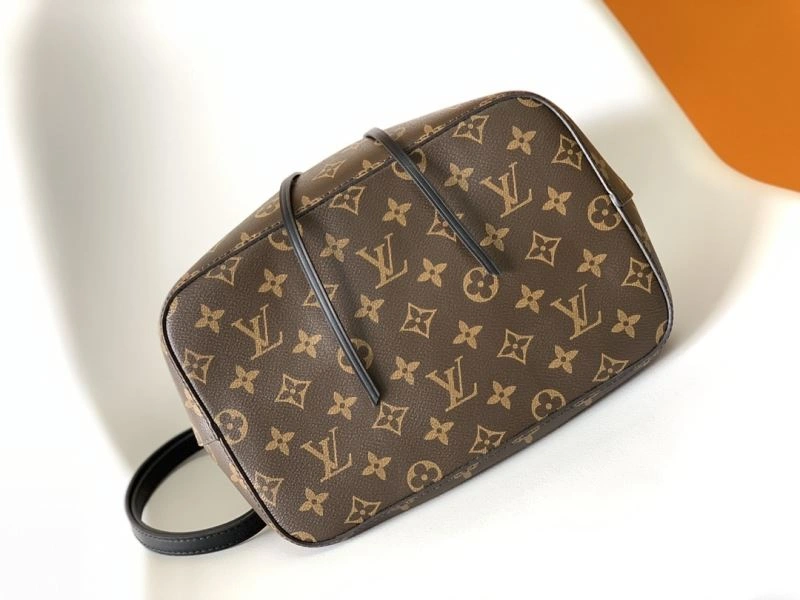LV Bucket Bags 4233F-0107