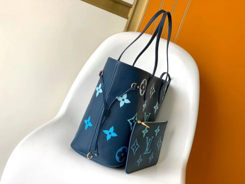 LV Shopping Bags 4233F-0117