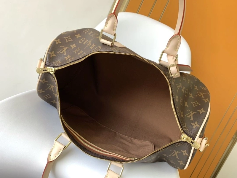 LV Travel Bags 4233G-0010