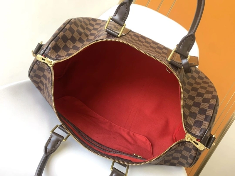 LV Travel Bags 4233G-0056