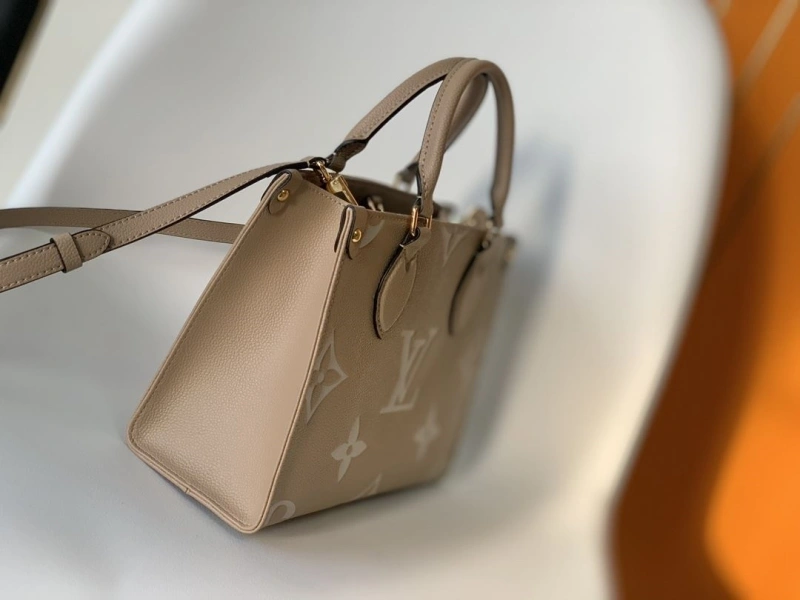 LV Shopping Bags 4233G-0080