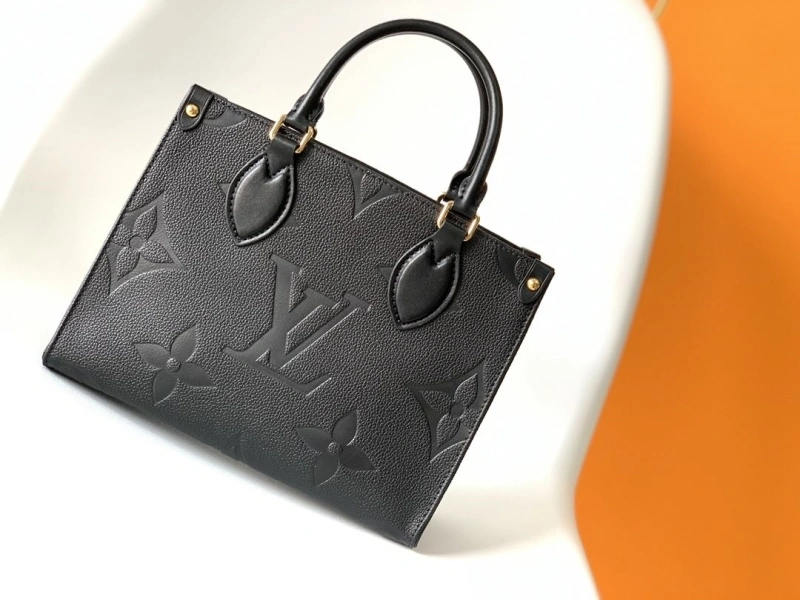 LV Shopping Bags 4233G-0085
