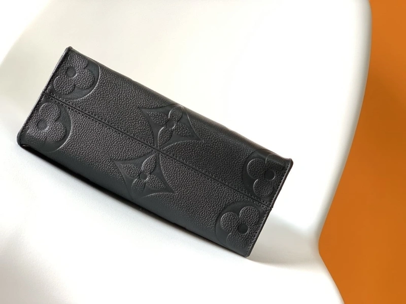 LV Shopping Bags 4233G-0085