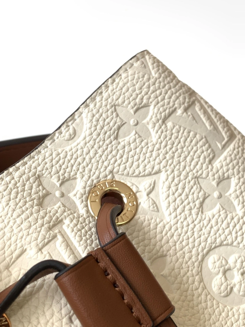 LV Bucket Bags 4233G-0086