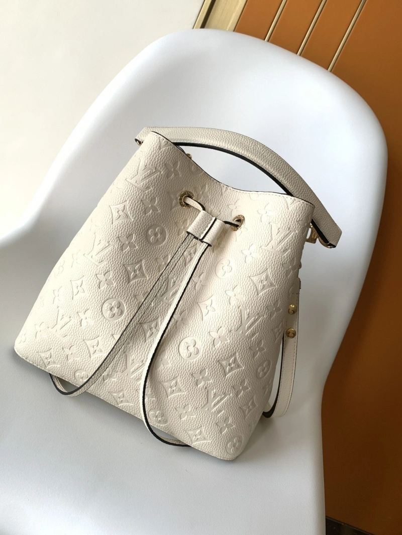 LV Bucket Bags 4233G-0087