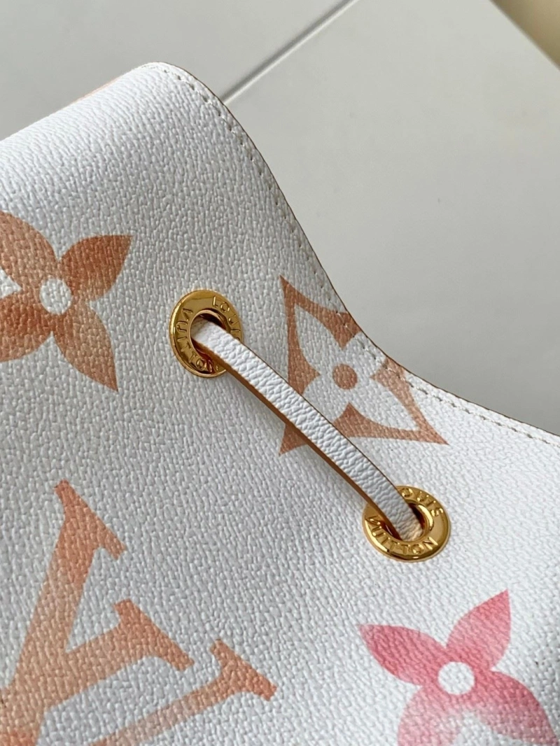 LV Bucket Bags 4233G-0122