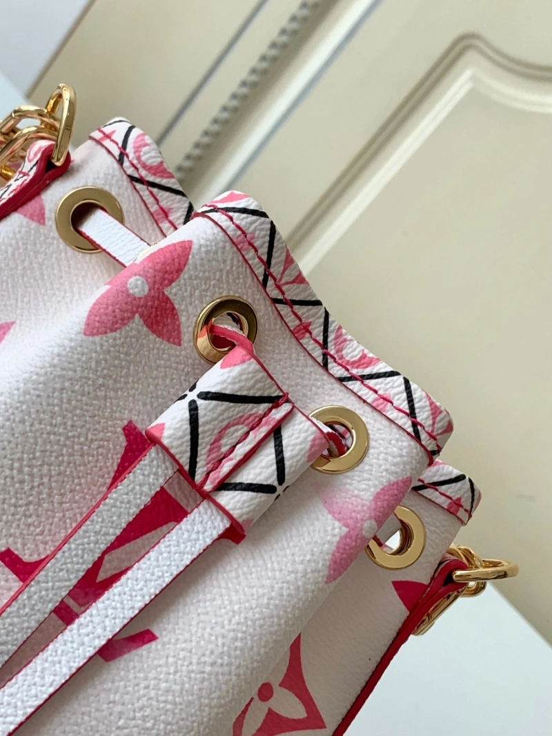 LV Bucket Bags 4233G-0131