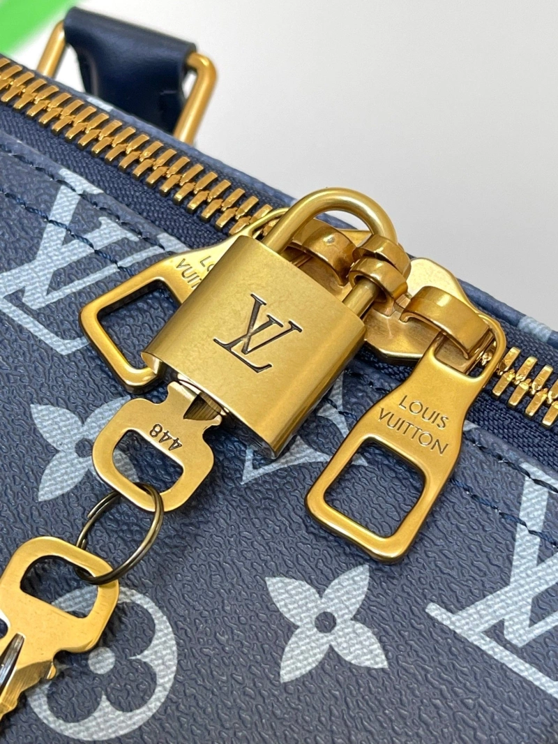 LV Travel Bags 4233G-0144