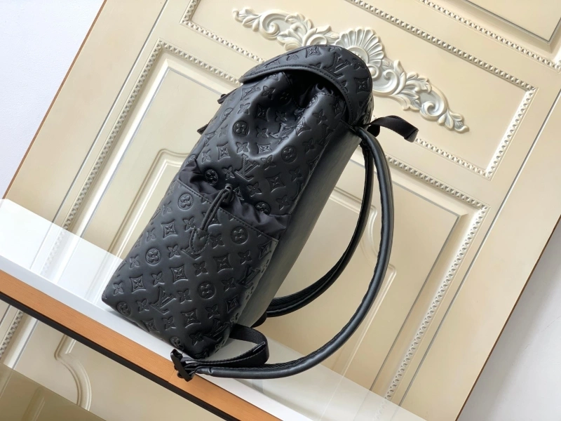 LV Backpacks 4233G-0156