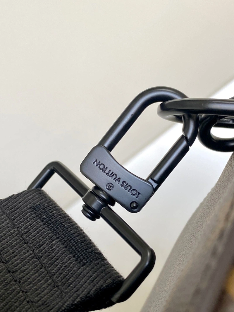 LV Round Bags 4233G-0163