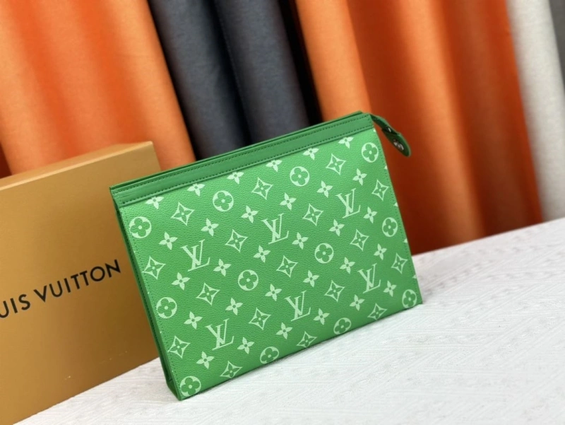 LV Wallets 4233G-0396