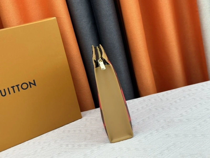 LV Clutch Bags 4233G-0431