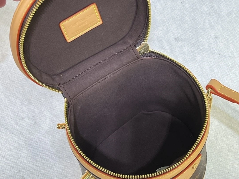 LV Round Bags 4233G-0516