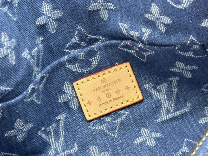 LV Round Bags 4233G-0558