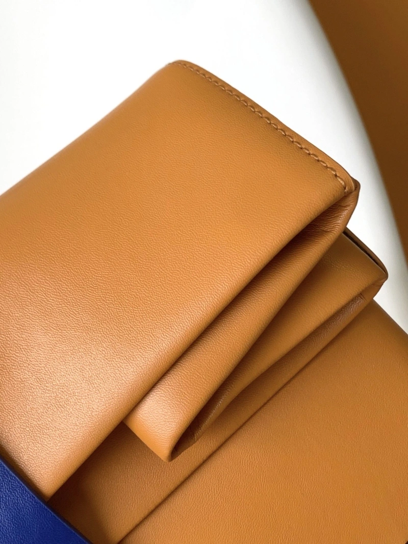 LV Clutch Bags 4233G-0871