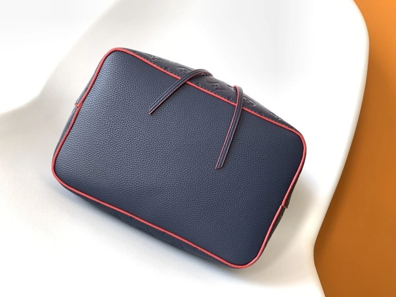 LV Bucket Bags 4233G-0898