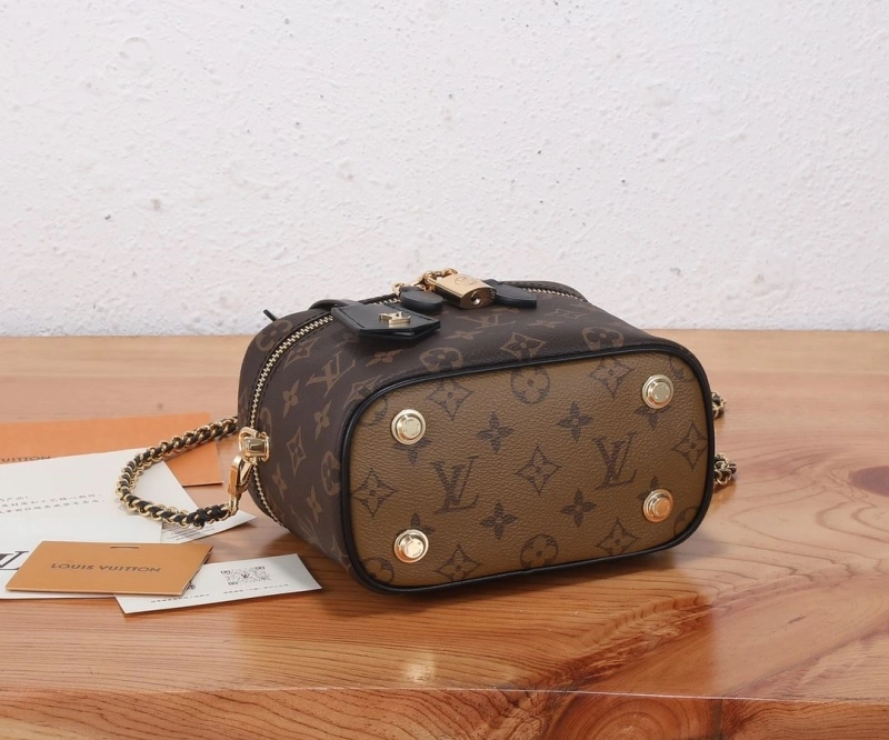 LV Cosmetic Bags 4233G-0991