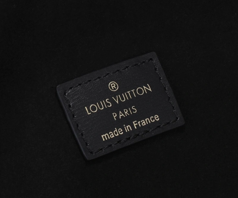 LV Cosmetic Bags 4233G-0991