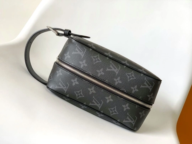 LV Cosmetic Bags 4233G-1062