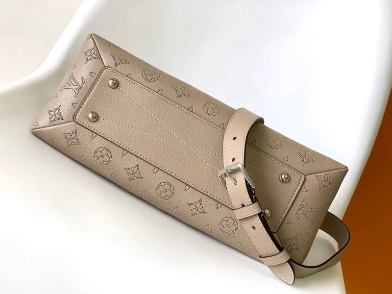 LV Satchel bags 4233G-1067