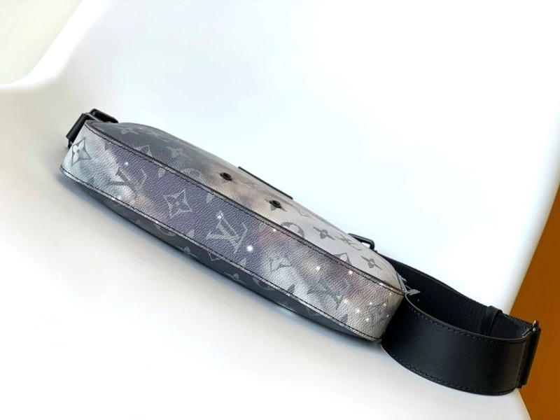 LV Satchel bags 4233G-1200