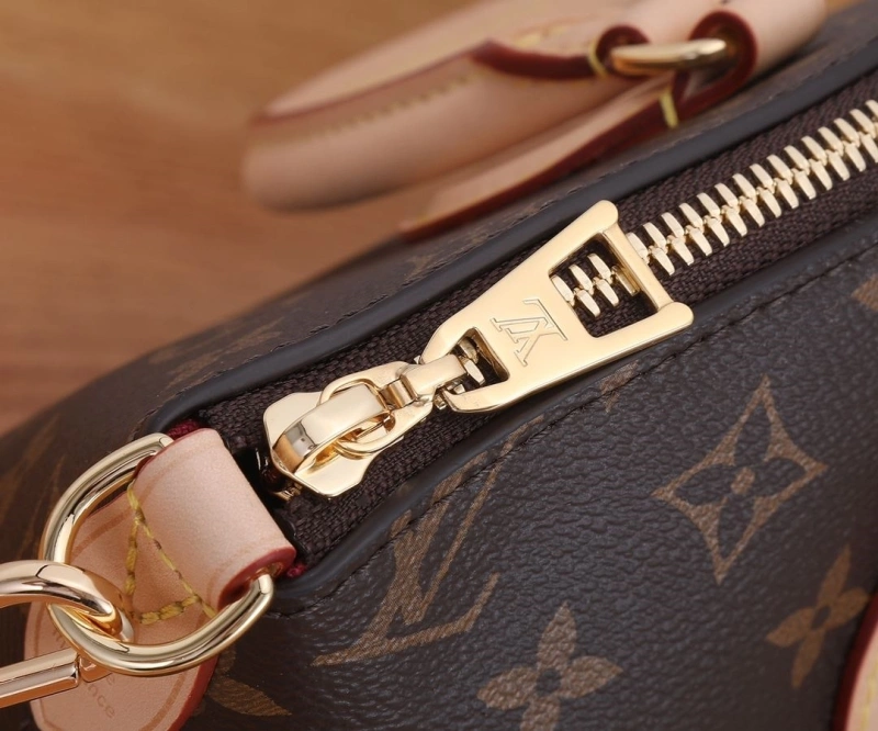 LV Top Handle Bags 4233H-0060