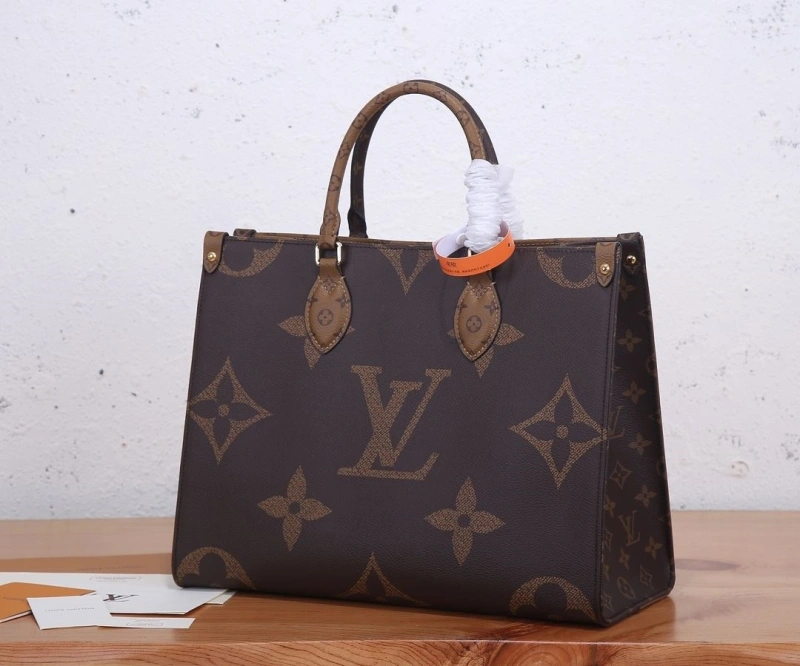 LV Shopping Bags 4233H-0070