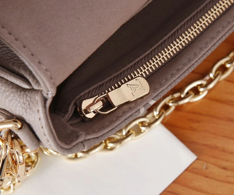 LV Satchel bags 4233H-0092