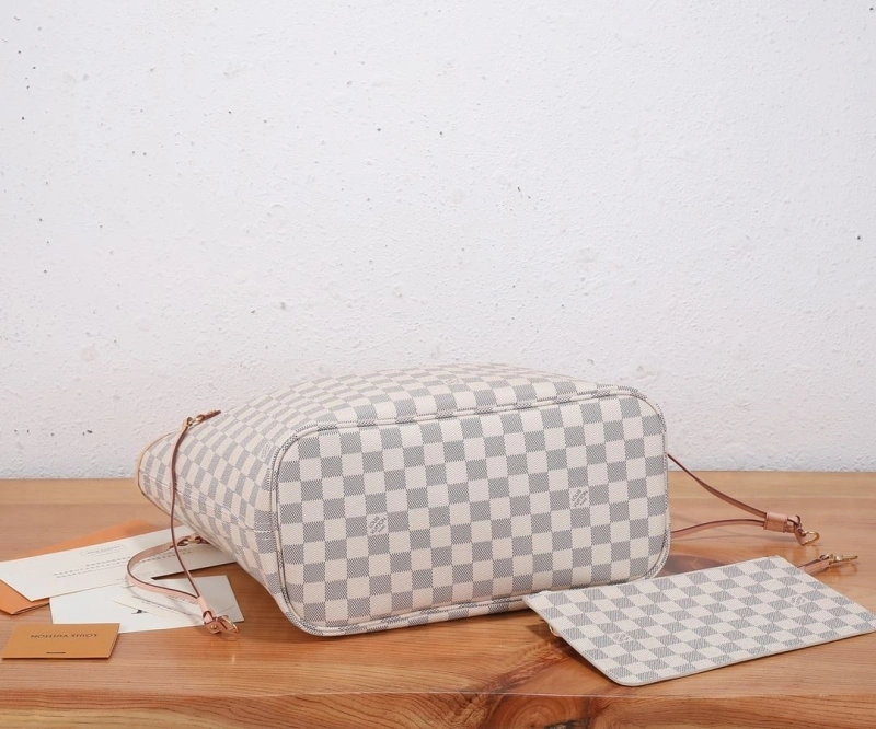 LV Shopping Bags 4233H-0103