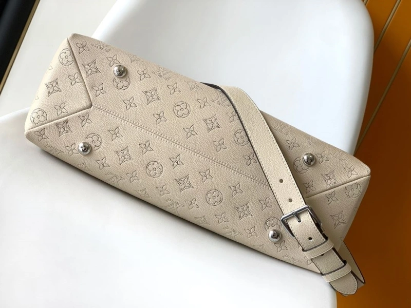 LV Satchel bags 4233H-0136